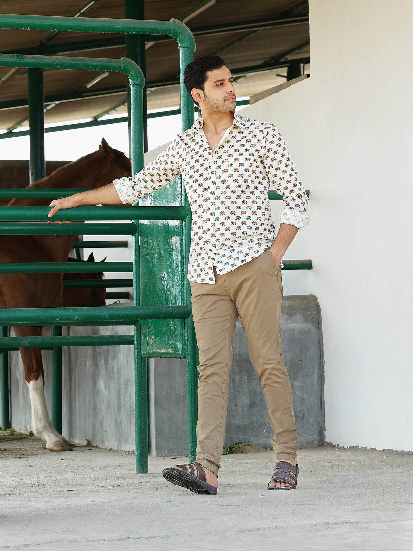 Full Sleeve Hand Block Animal Printed Mens Shirt  (Off White)